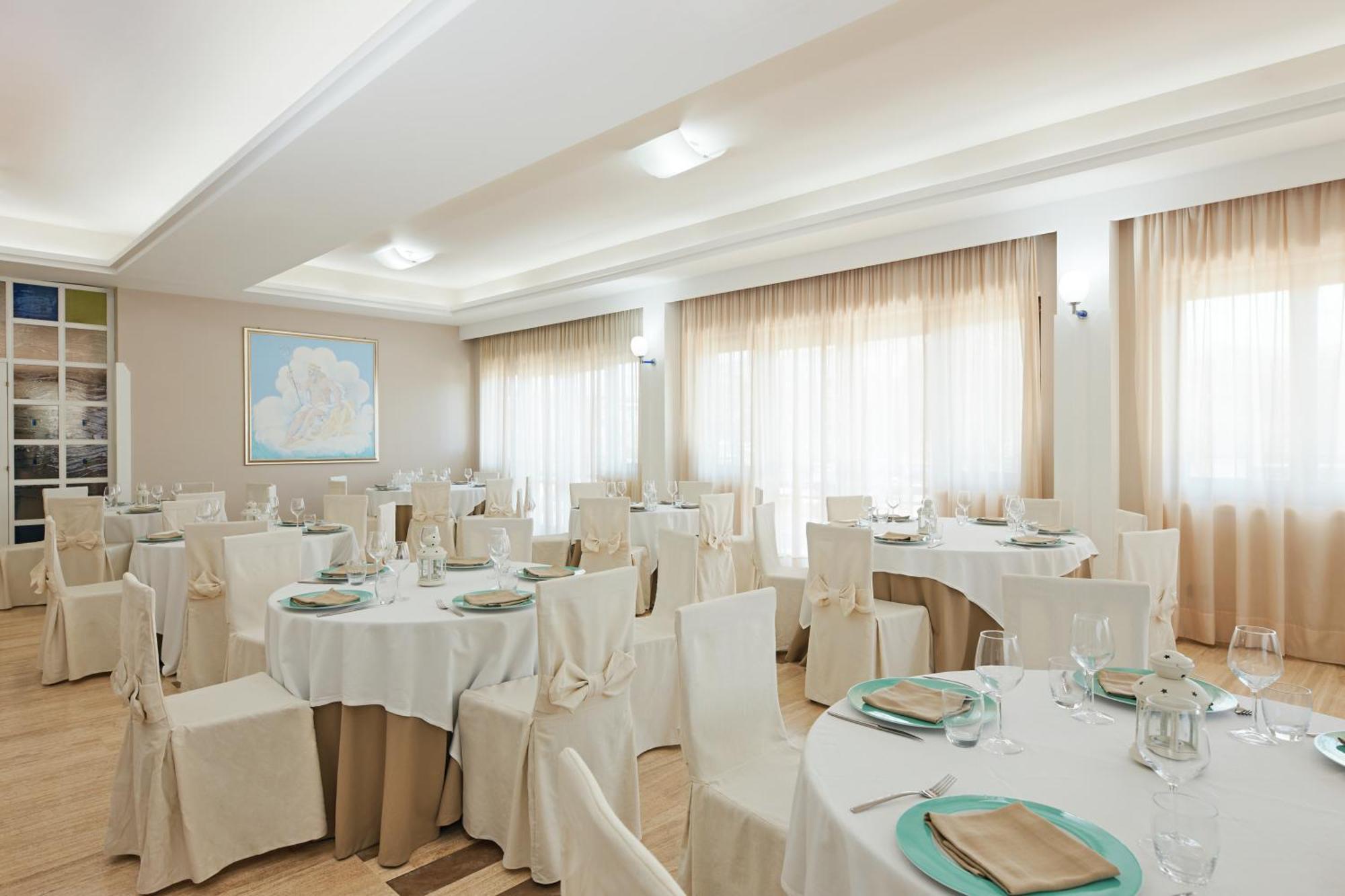 Hotel La Sorgente Paestum Esterno foto